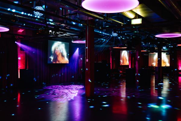 80s Forever Party im Papiersaal, DJ, Gäste, Feiern