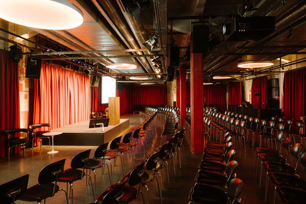 Kundenevent im Papiersaal, Raum ist bestuhlt für Vortrag 