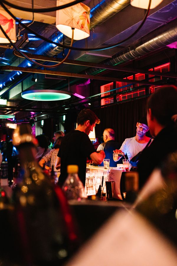 Papiersaal, Bar, Party 