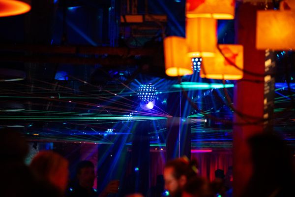 Light show, disco, party 