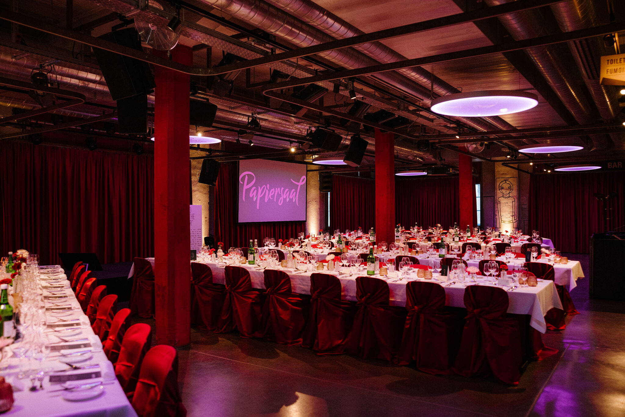 Gala dinner in the Papiersaal Gala dinner in the Papiersaal, tables laid, without people, mood